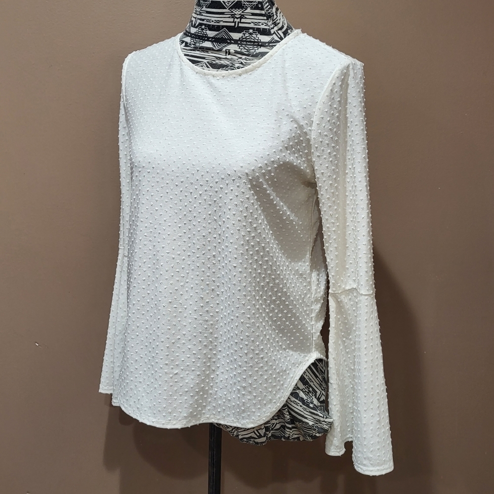 Laura Scott white swiss dot bell sleeve blouse